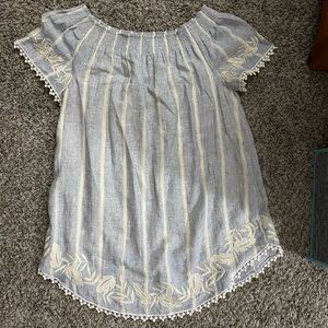 Off the shoulders Dress